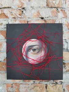 В Гродно в заброшенном бассейне открыли выставку молодежного искусства