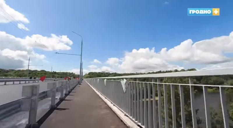 В Гродно открыли движение по Румлевскому мосту. Что о нем думают гродненцы? Румлевский мост после ремонта. Фото: "Гродно Плюс"
