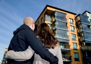 “В  Беларуси спокойнее на улицах”. Какую недвижимость и почему покупают в Гродно иностранцы