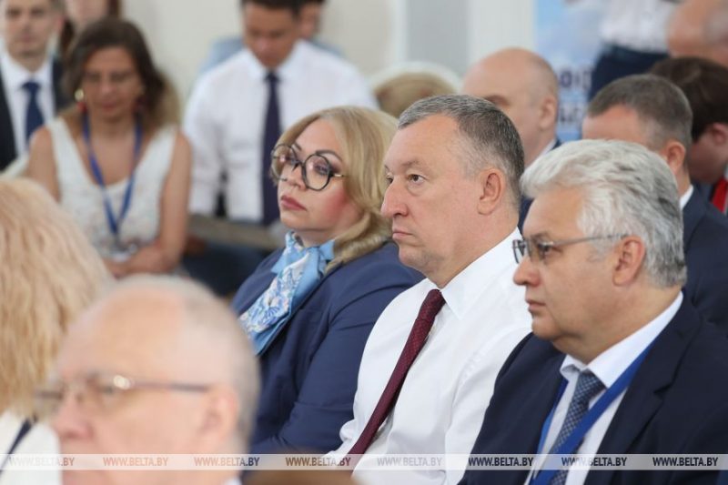 "Імпартазамяшчэнне - тэма нумар адзін". Як праходзіць першы дзень Форуму рэгіёнаў у Гродне - у лічбах