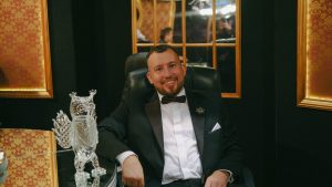 Гродненец получил Большую хрустальную сову в “Что? Где? Когда?”. Кто это и что о нем известно? Гродненец получил Большую хрустальную сову в “Что? Где? Когда?”. Кто это и что о нем известно?