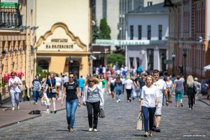 Караник рассказал, что туристов на Гродненщине стало в 10 раз больше. Но с цифрами что-то не так