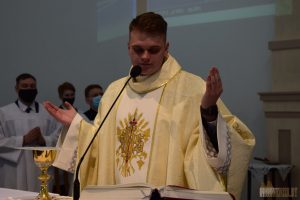 "Срочная служба не обязательна для спасения душ". Ксендз, которого призвали в армию, еще может туда попасть (обновлено) Дмитрий Малец