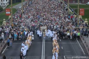 В Гродно пройдет процессия Божьего Тела: в центре ограничат движение Божье тело в Гродно