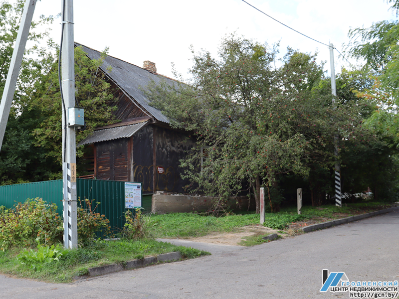 Участок в Новом Свете оценили в $11 тысяч. Там хотят снести дома и построить многоэтажку Словацкого, 16