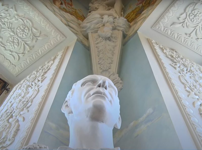 В Старом замке откроют Алебастровый зал. Как он выглядит