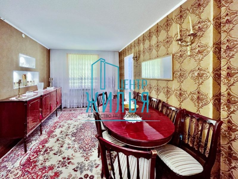 Недвижимость недели: дом с ярким ремонтом продают рядом с Маслобазой