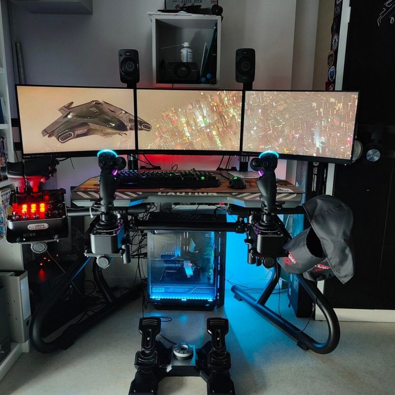 Неизвестные "летчики": в Гродно делают джойстики для авиасимуляторов мирового уровня VIRPIL