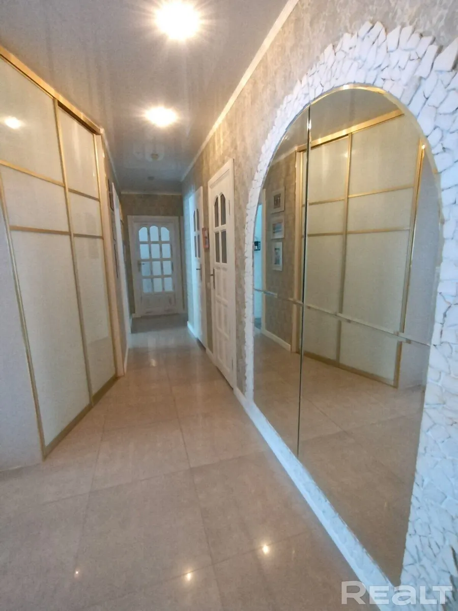 Арка в квартире на Клецкова