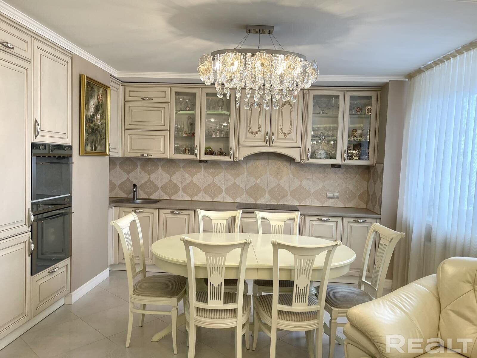 Кухня в квартире на Захарова