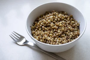 Гродненская область разрешила литовцам и полякам вывозить из Беларуси гречку, муку и соль Гречневая крупа (гречка) в Польше