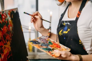 Мастер-классы, арт-свидания и арт-терапия. Где в Гродно порисовать детям и взрослым курсы рисования в Гродно проводят арт-студии и отдельные художники. Научиться рисовать можно и на мастер-классах