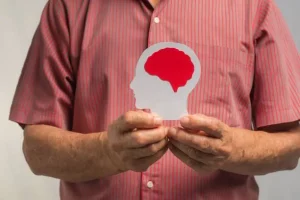 “Тут это никому не нужно”. Как устроено лечение деменции в Беларуси - она помолодела деменция