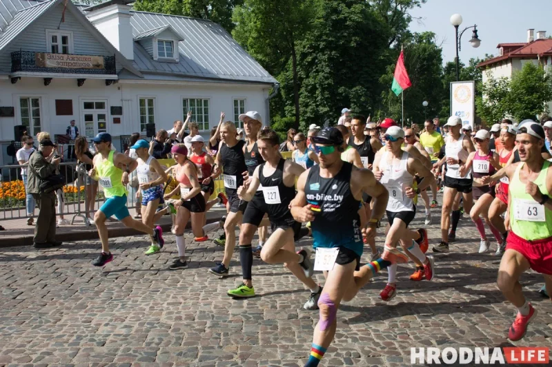 «Гарадзенская вандроўка» уже через неделю: перекроют центр, а по улицам пробежит почти настоящий «олень святого Губерта» Забег "Гарадзенская вандроўка" в 2022 году