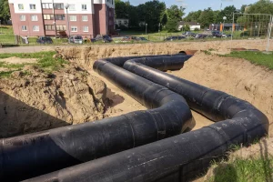 ЖКХ ремонт теплосетей и замена труб, отключение воды летом