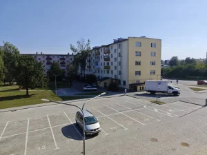 Гродненцы возмутились из-за парковки около одной из новостроек – $2000 за место Парковка около дома на улице Советских пограничников. Фото: s13.ru