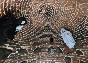 Куда съездить на Хэллоуин в Гродненской области: 5 мистических мест от замков до мельниц Привидения. Гольшанский замок - отличное место для Хэллоуина в Беларуси. Фото: Яндекс Карты