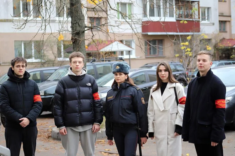 Гродненские дружинники получают денежные и социальные бонусы – 50 рублей за одно дежурство Дружинники и добровольцы в Беларуси
