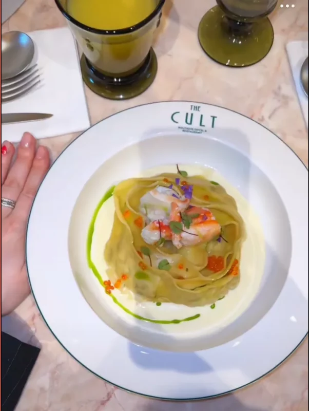 Равиоли с крабом в Cult. 