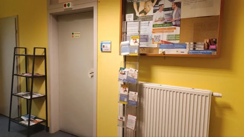 В пункте диагностики ВИЧ в Польше