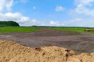 “Говняшечко стекает в речку”. В реку под Новогрудком попали сточные воды и убили рыбу