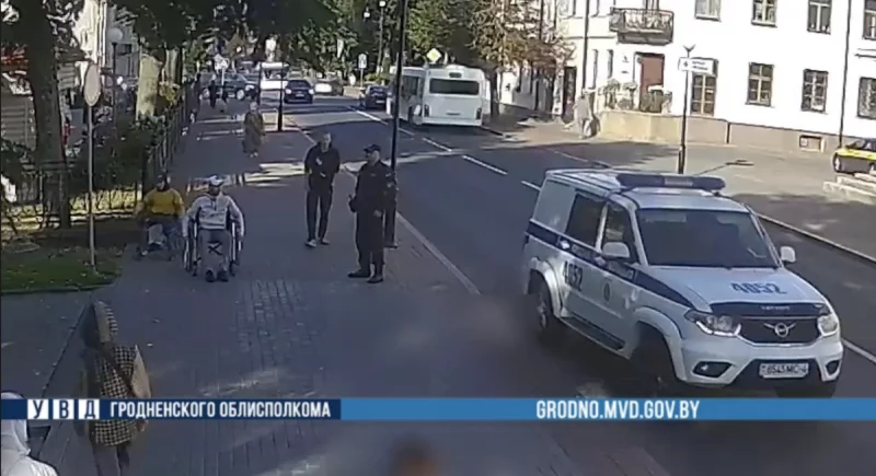 Милиция задержала пару, которая притворялась людьми с инвалидностью