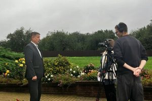 На Гродненщине прокуроры и студенты снимают новый пропагандистский фильм о «геноциде белорусского народа» На Гродненщине прокуроры и студенты снимают новый пропагандистский фильм о «геноциде белорусского народа»