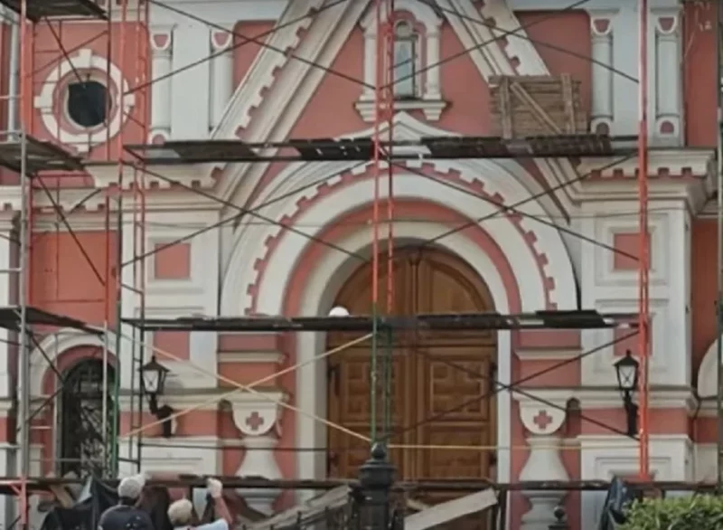 У Гродне пачалі абнаўляць Свята-Пакроўскі сабор. Грошы збіраюць «усім светам»