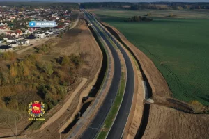 Более 32 тысяч тонн асфальта. Стало известно, когда откроют новую дорогу к Ольшанке Дорога к Ольшанке в Гродно