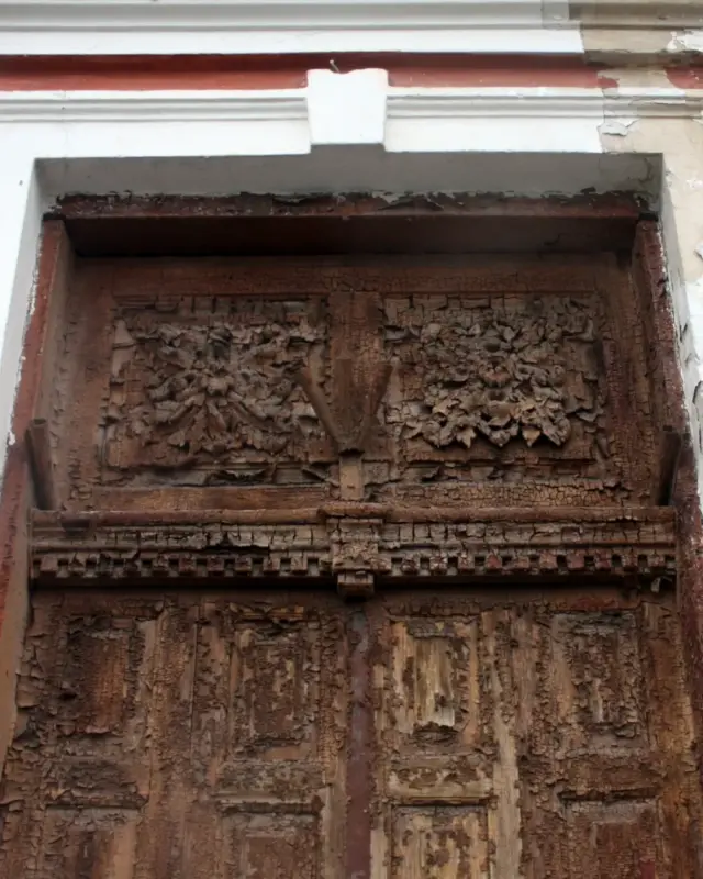 У былым скурвене на Васілька аднавілі старажытныя дзверы