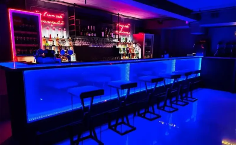 Еще один скандал в гродненском общепите - администрация бара продегустировала тартар и вернула клиентке Еще один скандал в гродненском общепите - администрация бара продегустировала тартар и вернула клиентке