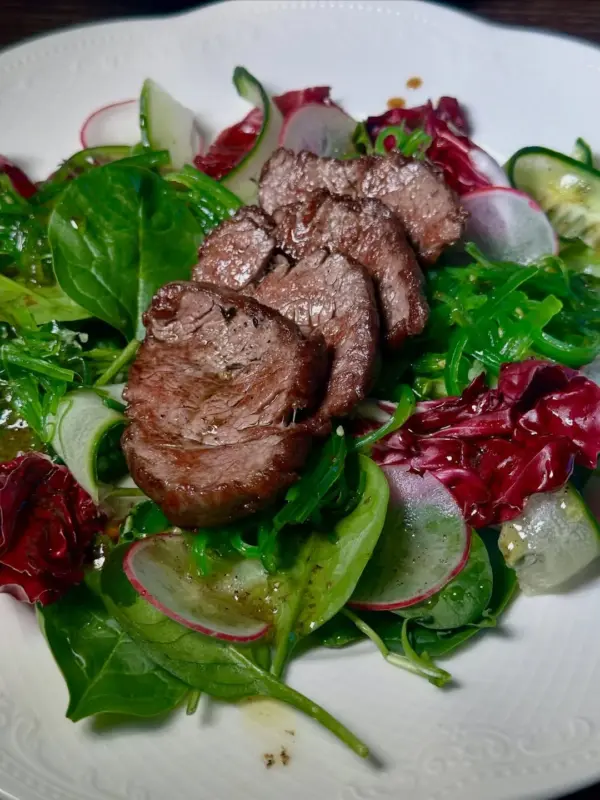 Пакаштаваць святочныя сэты, схадзіць на масаж ці купіць пернікавую «Камасутру». Ідэі да 14 лютага ў Гродне