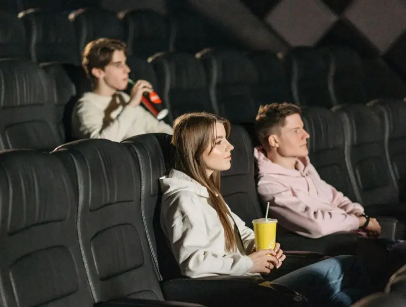 Пакаштаваць святочныя сэты, схадзіць на масаж ці купіць пернікавую «Камасутру». Ідэі да 14 лютага ў Гродне