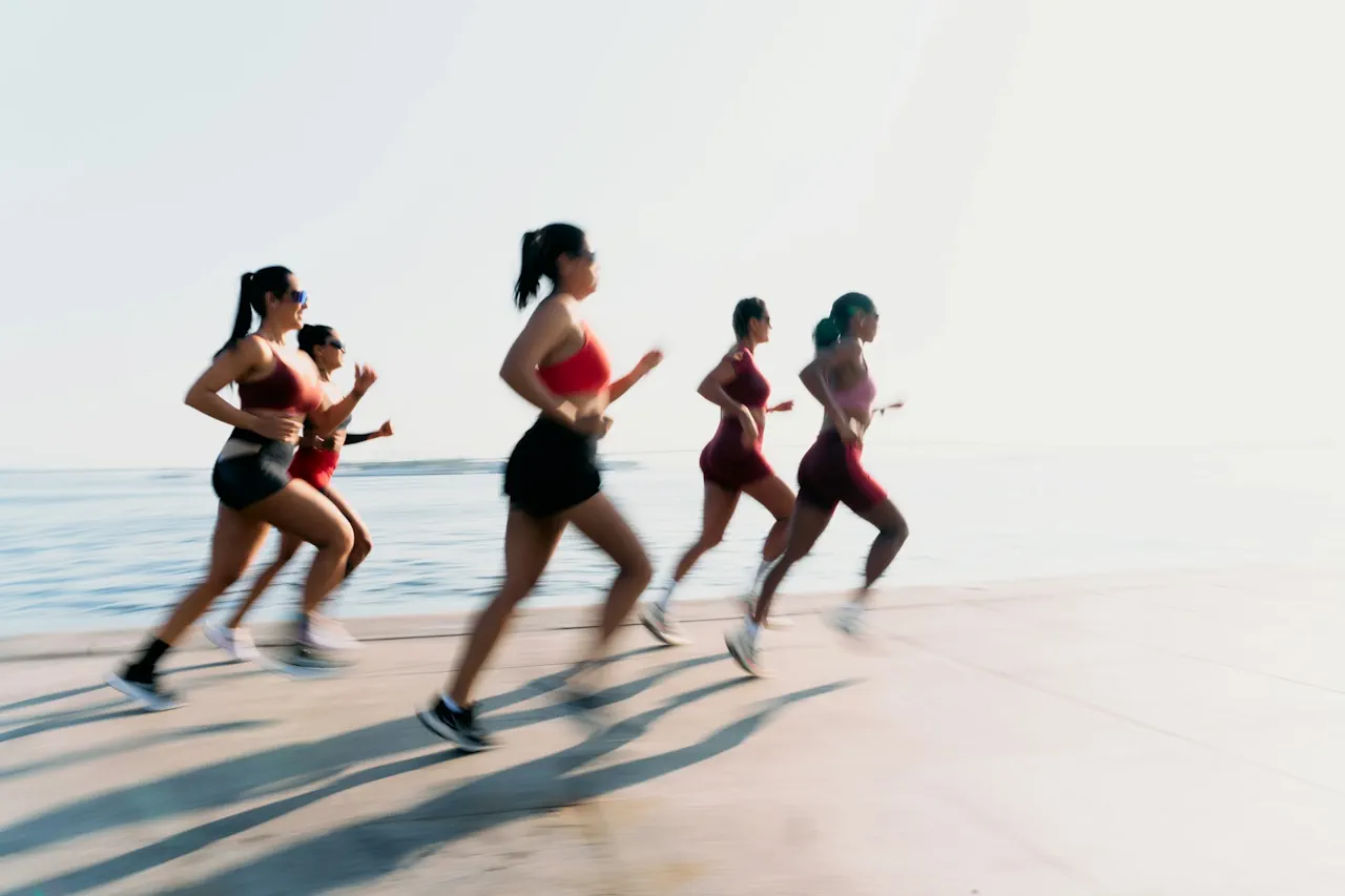 Бег стал очень популярным видом отдыха и туризма. Слоты на забеги раскупаются очень быстро.