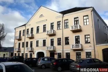Гродненцам предлагают обсудить реконструкцию бывшего общежития под гостиницу