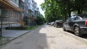 Дом на Горького капитально отремонтировали, но проблемы остались. Особенно жалуются маломобильные жильцы Дом Горького