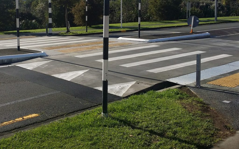 В Гродно установят новые светофоры и оборудуют приподнятые переходы 