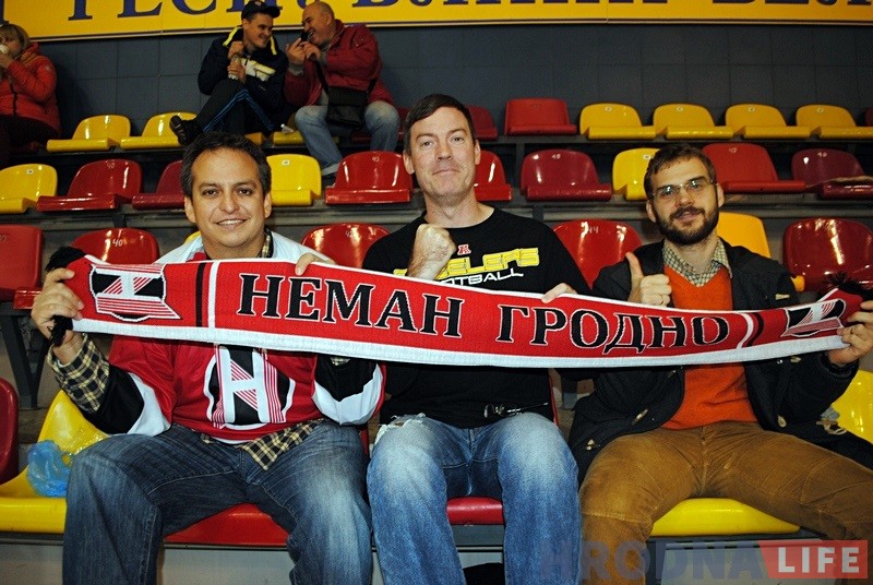 "Нёман" закінуў "Дынама-Маладзечна" шэсць безадказных шайб "Нёман" закінуў "Дынама-Маладзечна" шэсць безадказных шайб