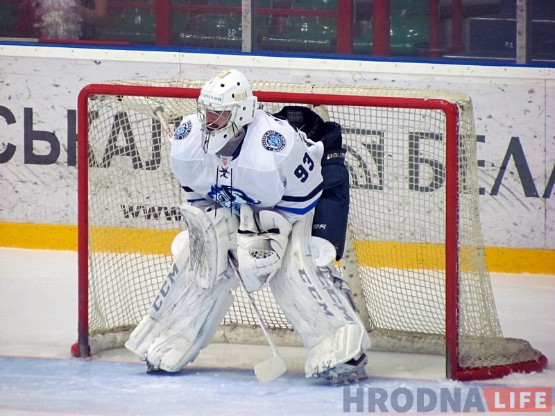 "Нёман" закінуў "Дынама-Маладзечна" шэсць безадказных шайб "Нёман" закінуў "Дынама-Маладзечна" шэсць безадказных шайб
