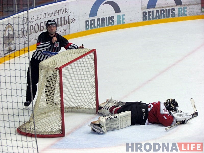 "Нёман" закінуў "Дынама-Маладзечна" шэсць безадказных шайб "Нёман" закінуў "Дынама-Маладзечна" шэсць безадказных шайб