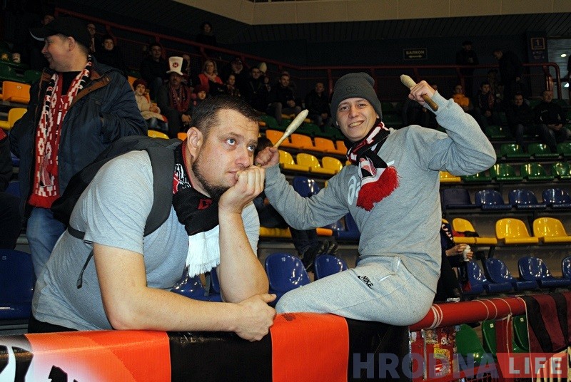 "Нёман" закінуў "Дынама-Маладзечна" шэсць безадказных шайб "Нёман" закінуў "Дынама-Маладзечна" шэсць безадказных шайб