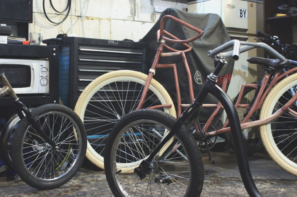 Прадавец "Pavetra": як гродзенец у Тэль-Авіве стварае кастамныя ровары