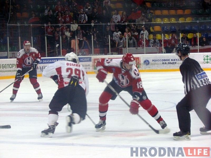 "Нёман" у Гродне закінуў "Магілёву" дзесяць безадказных шайб "Нёман" у Гродне закінуў "Магілёву" дзесяць безадказных шайб