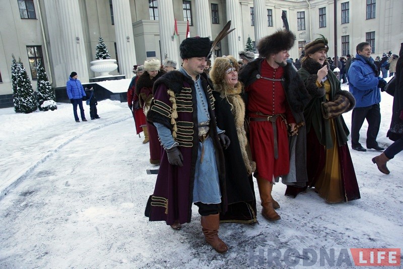 Шэсце ў гонар Стэфана Баторыя прайшло ад замку да Фарнага касцёла Шэсце ў гонар Стэфана Баторыя прайшло ад замку да Фарнага касцёла