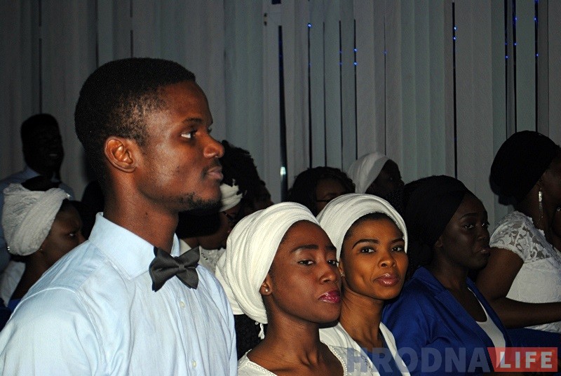 Афрыканскія студэнты з усёй Беларусі сабраліся ў Гродне разам праслаўляць Бога Афрыканскія студэнты з усёй Беларусі сабраліся ў Гродне разам праслаўляць Бога