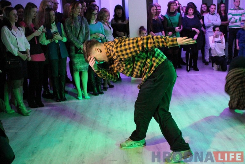 Ад школы фітнесу і танца да курса робататэхнікі. У Гродне адкрылася арт-пляцоўка “Пятніца” Ад школы фітнесу і танца да курса робататэхнікі. У Гродне адкрылася арт-пляцоўка “Пятніца”