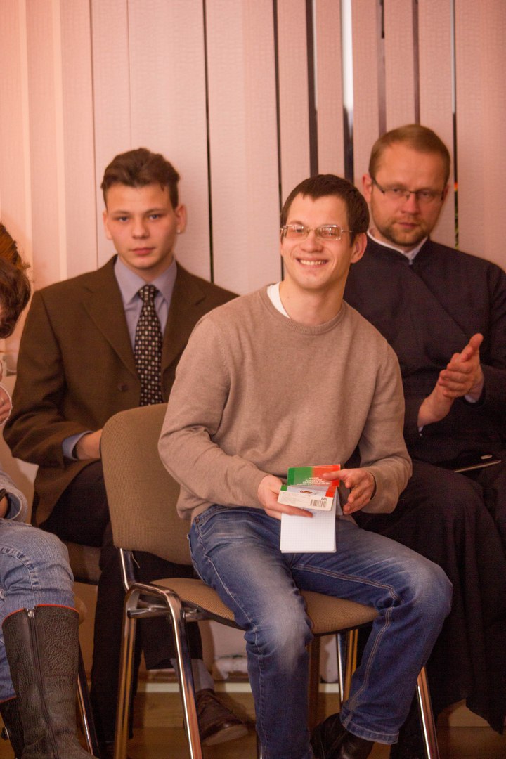 Музыка Стынга і вершы Багдановіча аб’ядналі ўдзельнікаў літаратурнай сустрэчы клуба 1+1 Музыка Стынга і вершы Багдановіча аб’ядналі ўдзельнікаў літаратурнай сустрэчы клуба 1+1