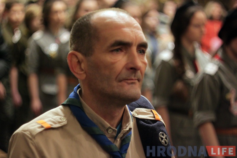 Харцэры даставілі Бэтлеемскі агонь у Гродна Харцэры даставілі Бэтлеемскі агонь у Гродна