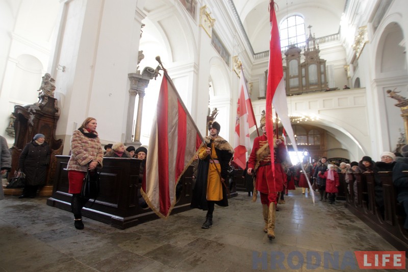 Шэсце ў гонар Стэфана Баторыя прайшло ад замку да Фарнага касцёла Шэсце ў гонар Стэфана Баторыя прайшло ад замку да Фарнага касцёла