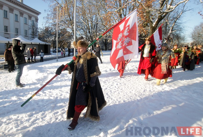 Шэсце ў гонар Стэфана Баторыя прайшло ад замку да Фарнага касцёла Шэсце ў гонар Стэфана Баторыя прайшло ад замку да Фарнага касцёла